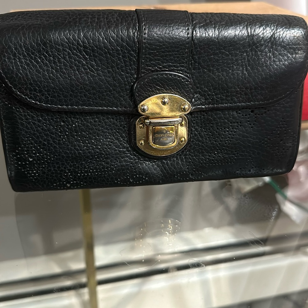 Louis Vuitton Monogram long Bifold Wallet